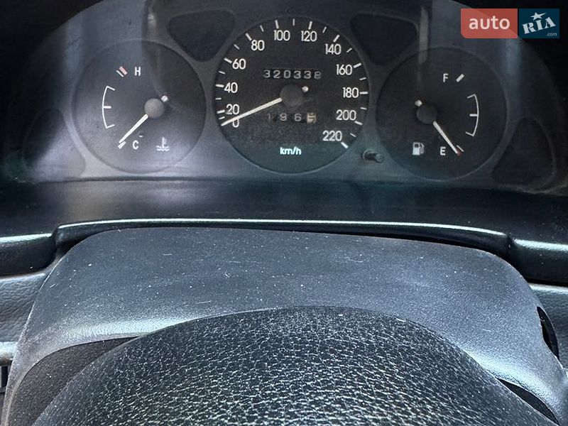 Седан Daewoo Lanos 2003 в Києві