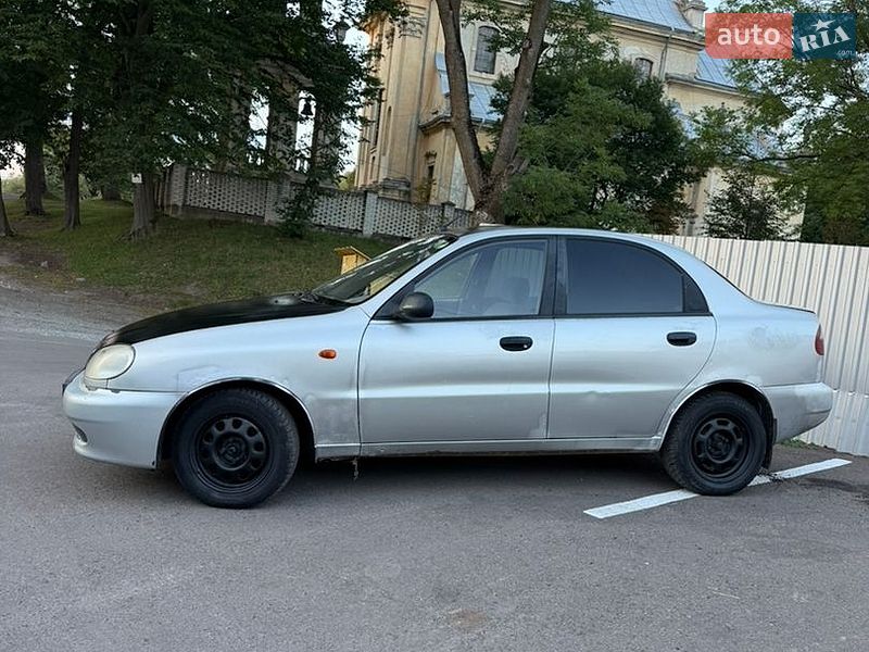 Седан Daewoo Lanos 2005 в Львові