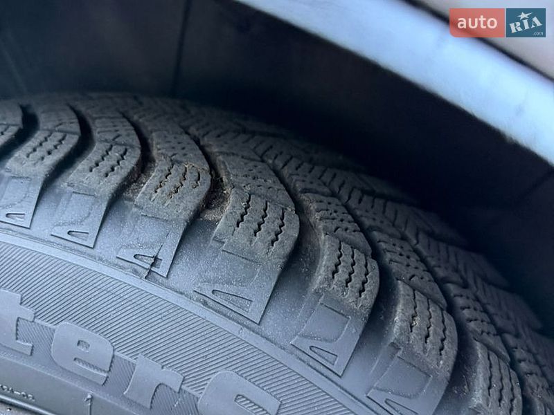 Седан Daewoo Lanos 2005 в Львові