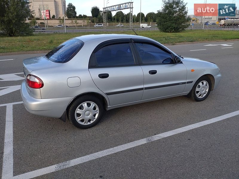Седан Daewoo Lanos 2008 в Киеве