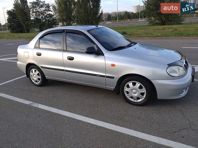 Седан Daewoo Lanos 2008 в Киеве