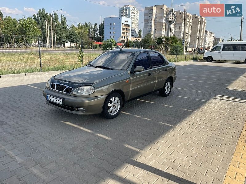 Седан Daewoo Lanos 2003 в Николаеве