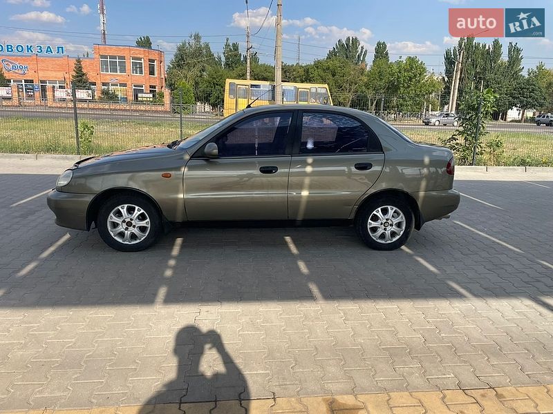 Седан Daewoo Lanos 2003 в Николаеве