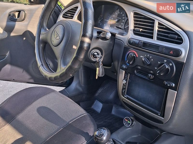 Седан Daewoo Lanos 2004 в Борисполі