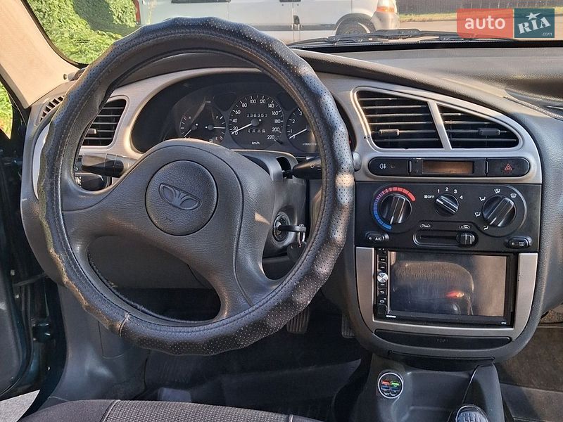 Седан Daewoo Lanos 2004 в Борисполі