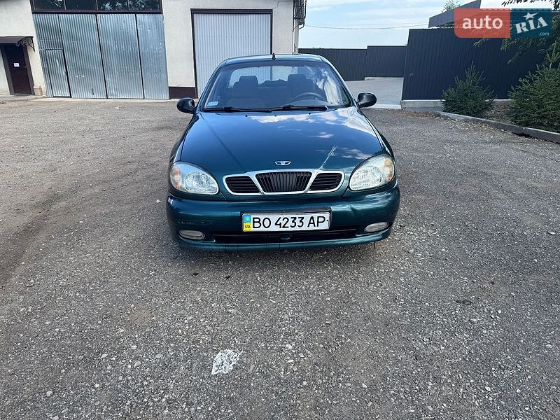 Седан Daewoo Lanos 2004 в Борщеве