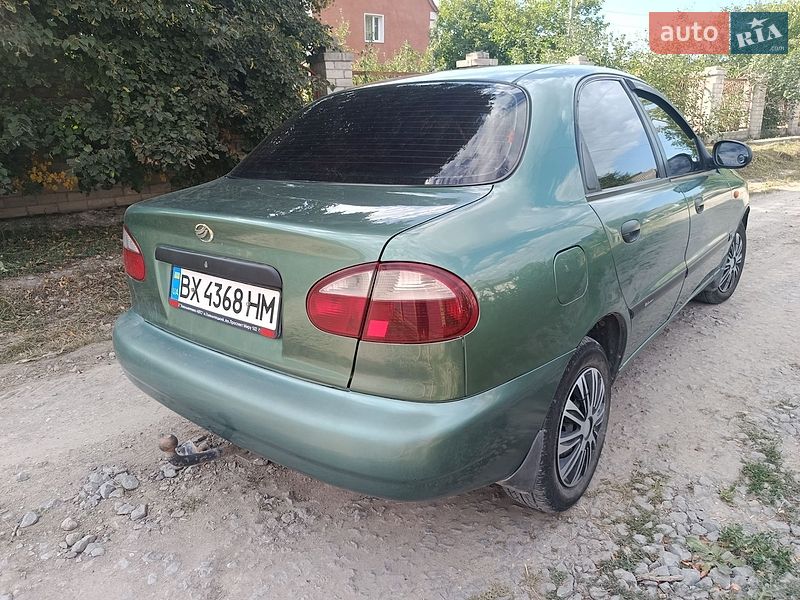 Седан Daewoo Lanos 2009 в Городку