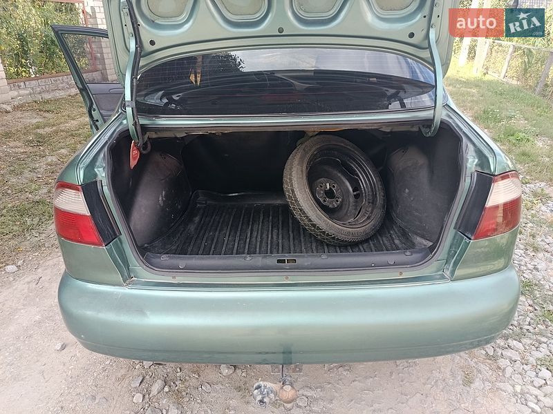 Седан Daewoo Lanos 2009 в Городку