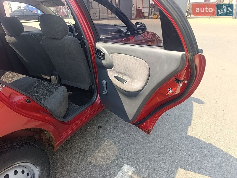 Седан Daewoo Lanos 2008 в Прилуках