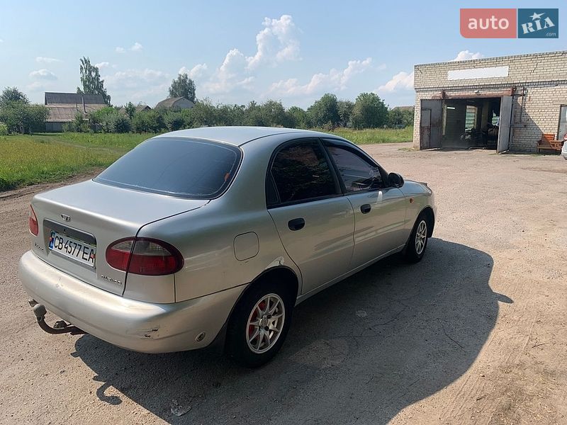 Седан Daewoo Lanos 2003 в Сосницях