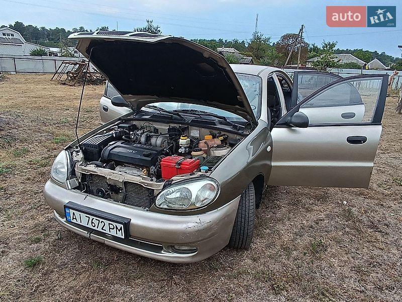 Седан Daewoo Lanos 2008 в Десні