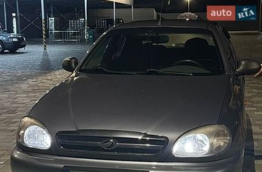 Седан Daewoo Lanos 2010 в Полтаві