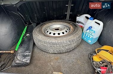 Седан Daewoo Lanos 2010 в Полтаві