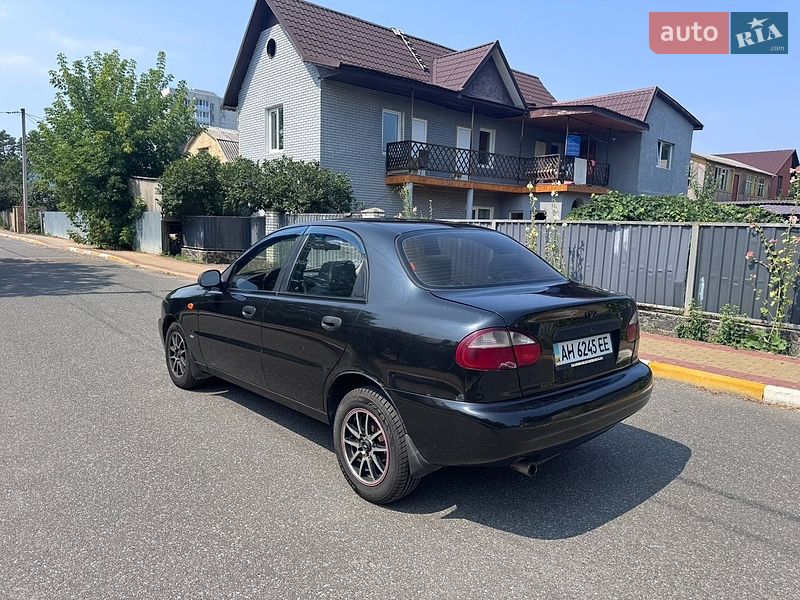 Седан Daewoo Lanos 2008 в Києві