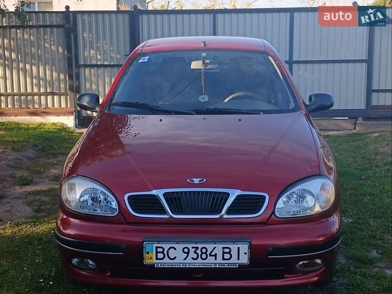 Седан Daewoo Lanos 2004 в Львове