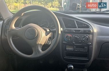 Седан Daewoo Lanos 2004 в Львове