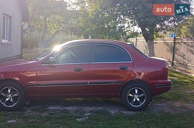 Седан Daewoo Lanos 2004 в Львове