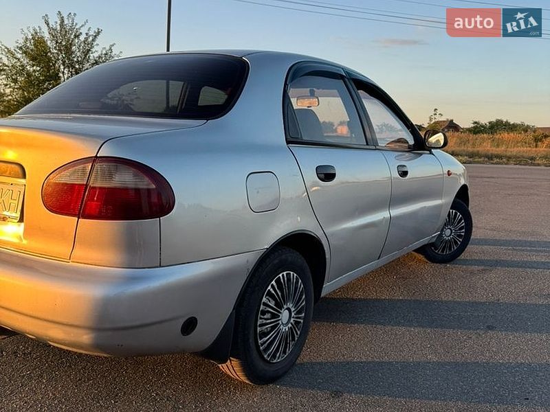Седан Daewoo Lanos 2007 в Яготині