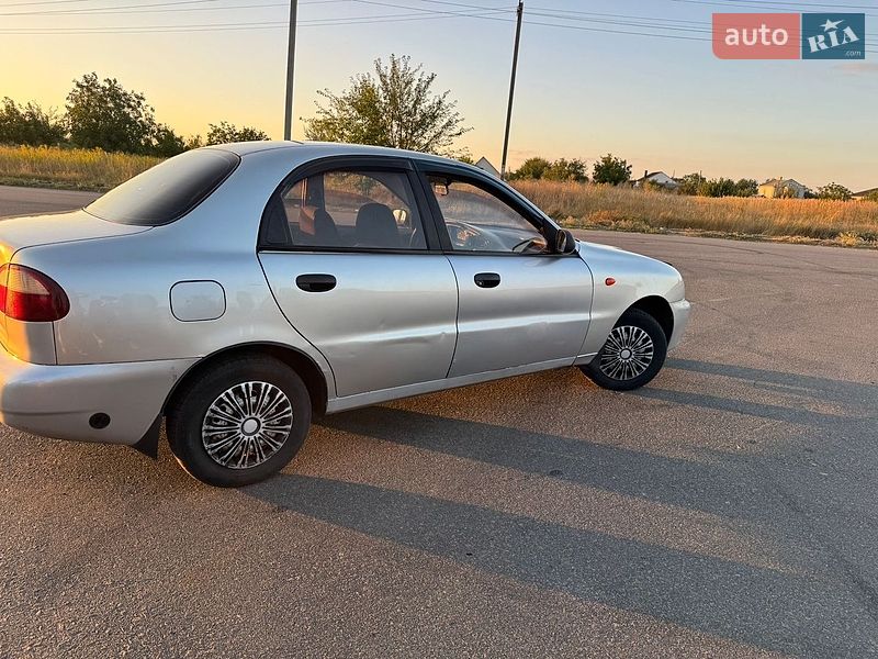 Седан Daewoo Lanos 2007 в Яготине