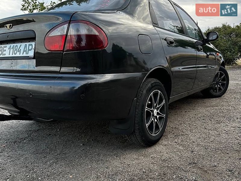 Седан Daewoo Lanos 2009 в Миколаєві