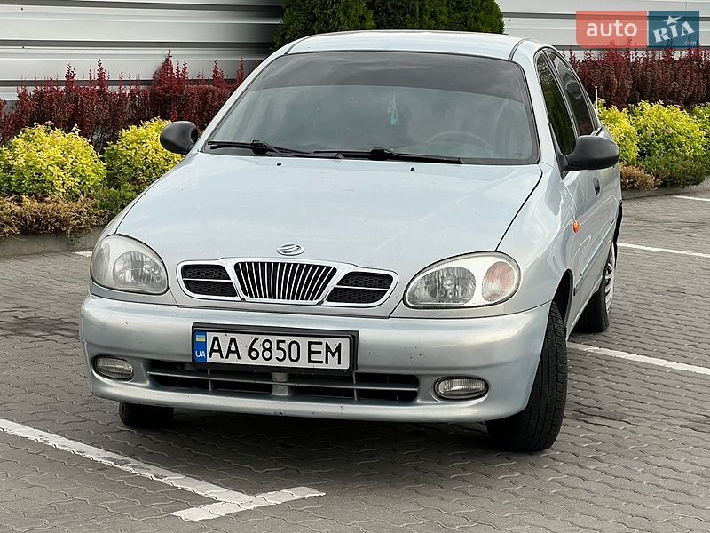 Седан Daewoo Lanos 2004 в Черкасах