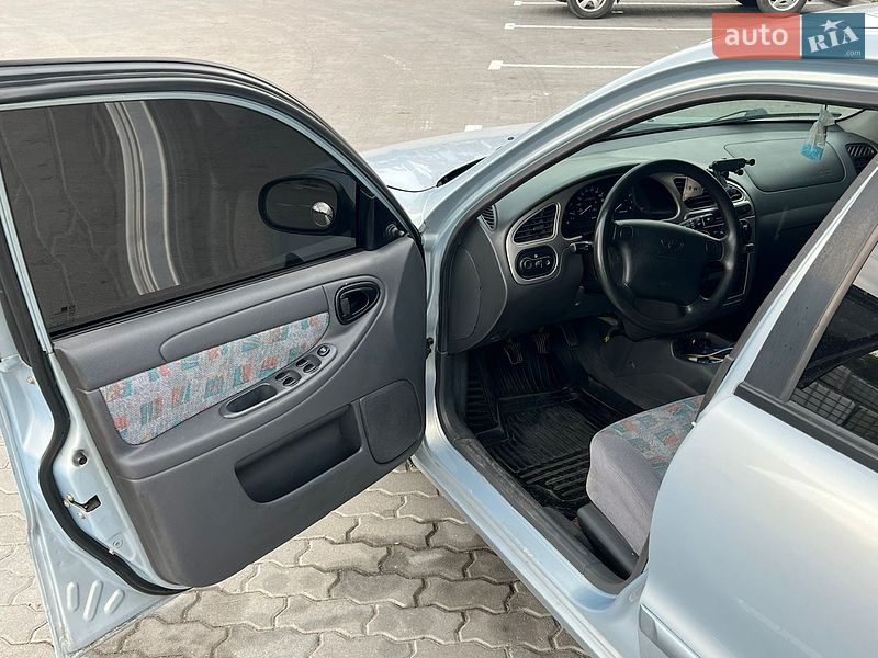 Седан Daewoo Lanos 2004 в Черкасах