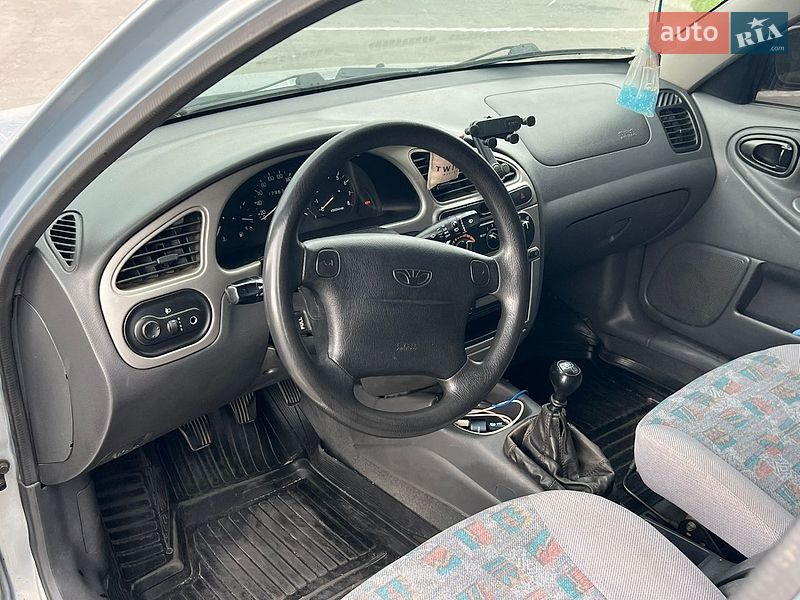 Седан Daewoo Lanos 2004 в Черкасах