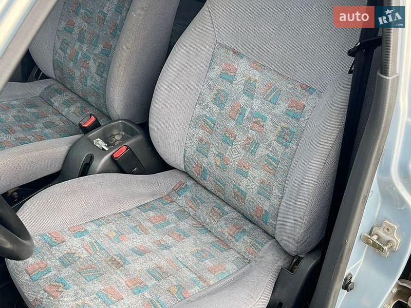 Седан Daewoo Lanos 2004 в Черкасах