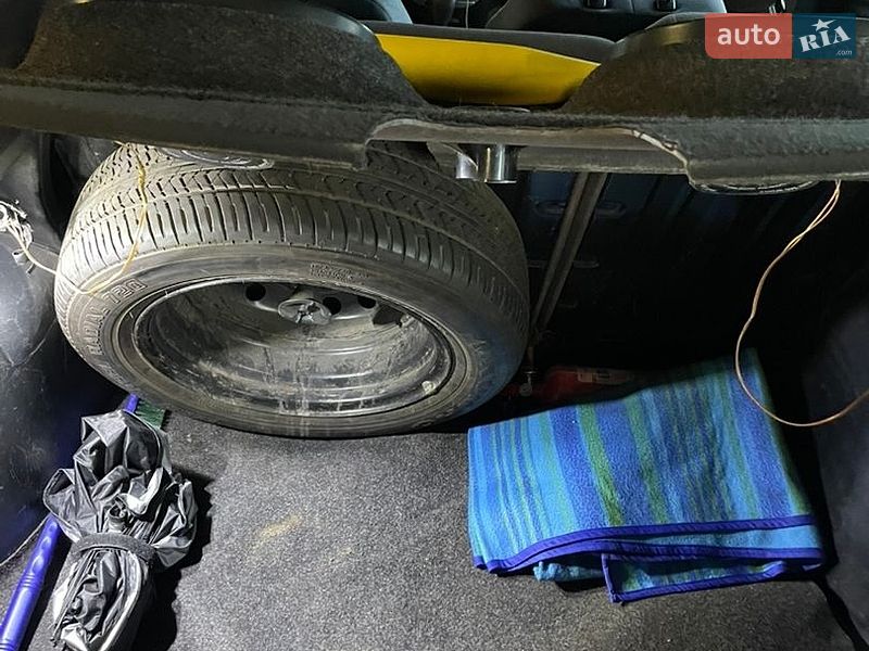 Хэтчбек Daewoo Lanos 2003 в Харькове