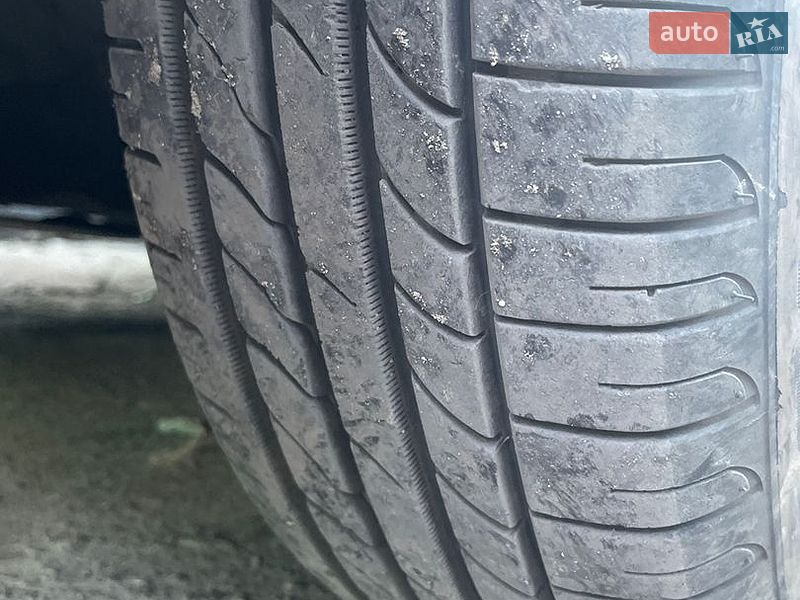 Седан Daewoo Lanos 2005 в Слобожанському