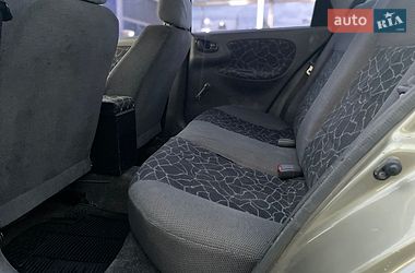 Седан Daewoo Lanos 2003 в Миколаєві