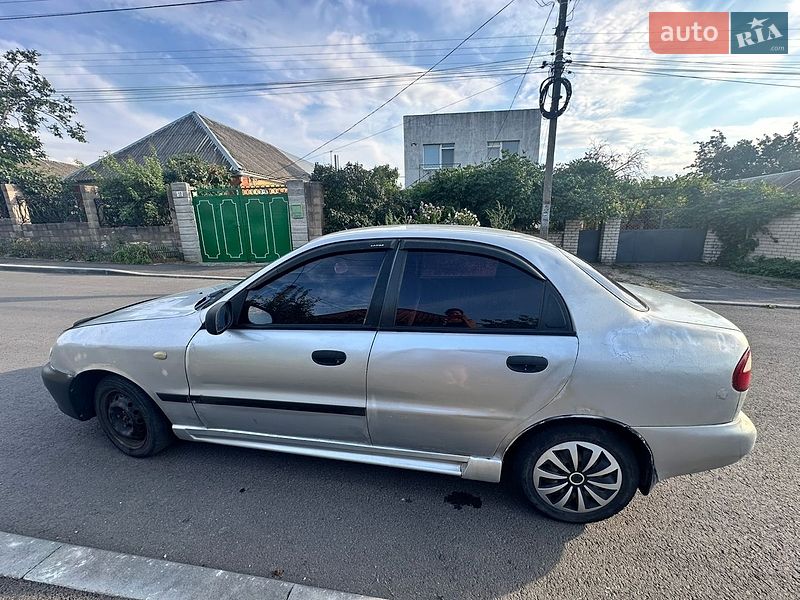 Daewoo Lanos 2004