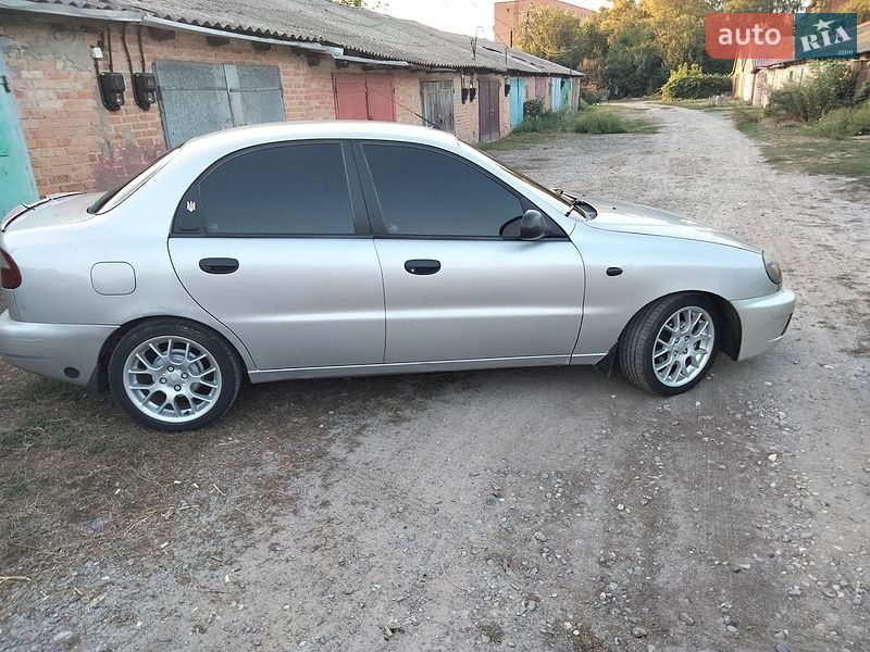 Седан Daewoo Lanos 2003 в Шишаках