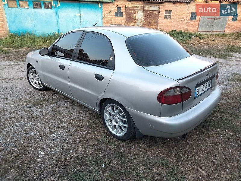 Седан Daewoo Lanos 2003 в Шишаках