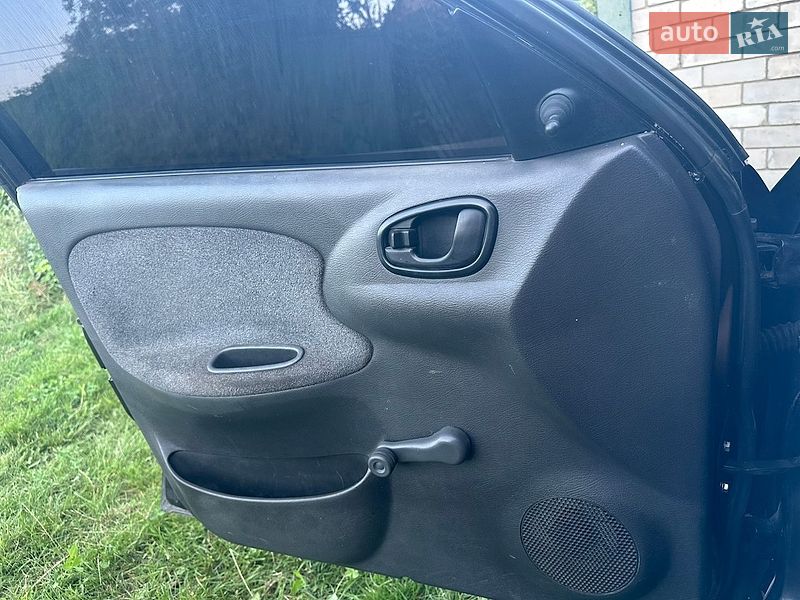 Седан Daewoo Lanos 2008 в Самарі