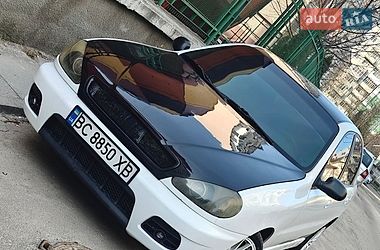 Седан Daewoo Lanos 2003 в Львові