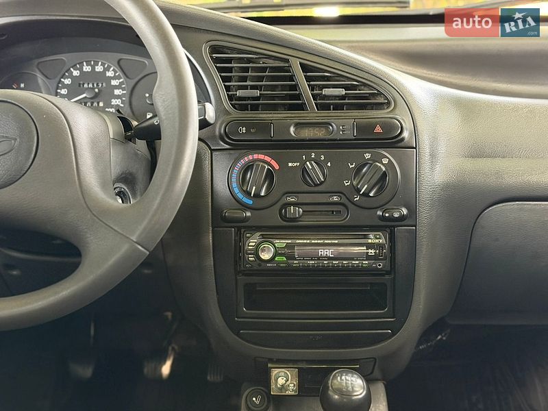 Седан Daewoo Lanos 2008 в Луцьку