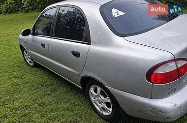 Седан Daewoo Lanos 2002 в Хусте