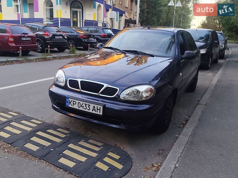 Седан Daewoo Lanos 2005 в Ровно