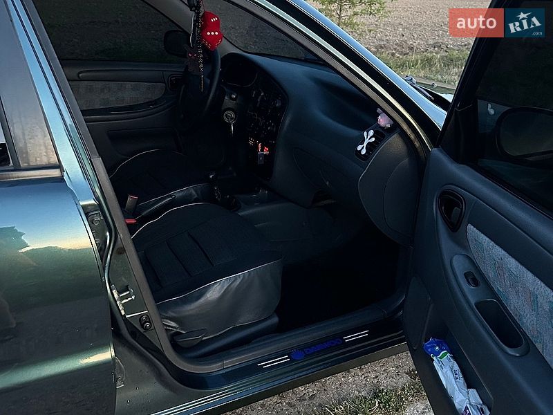 Седан Daewoo Lanos 2005 в Мукачевому