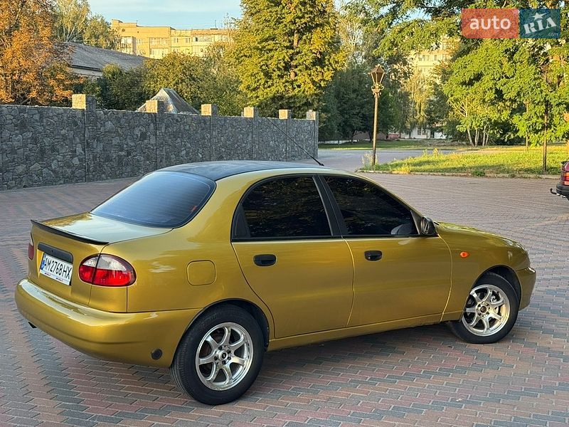 Седан Daewoo Lanos 2007 в Звягелі