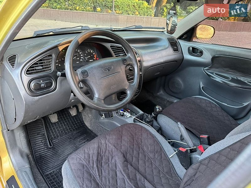 Седан Daewoo Lanos 2007 в Звягелі