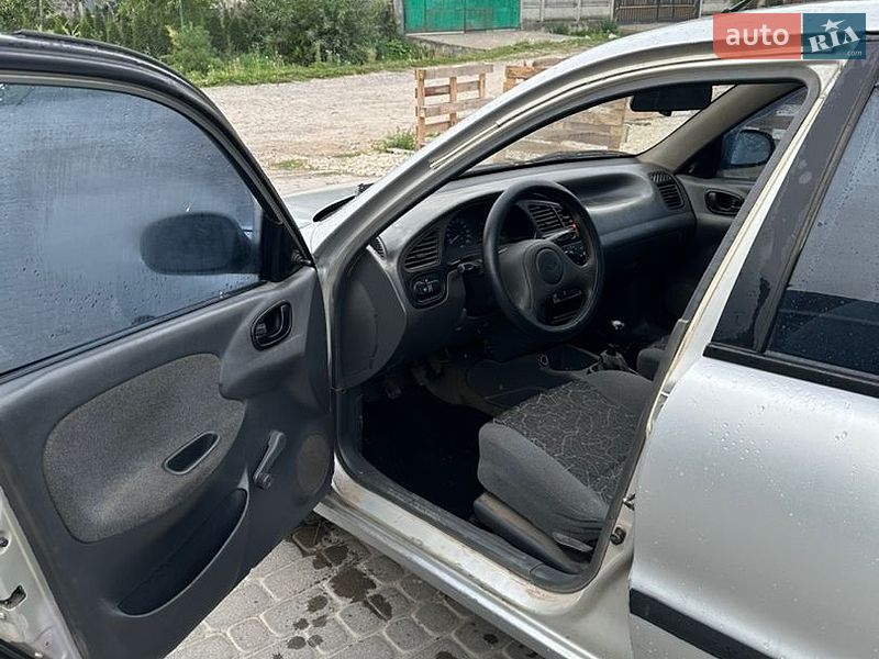 Седан Daewoo Lanos 2007 в Львове