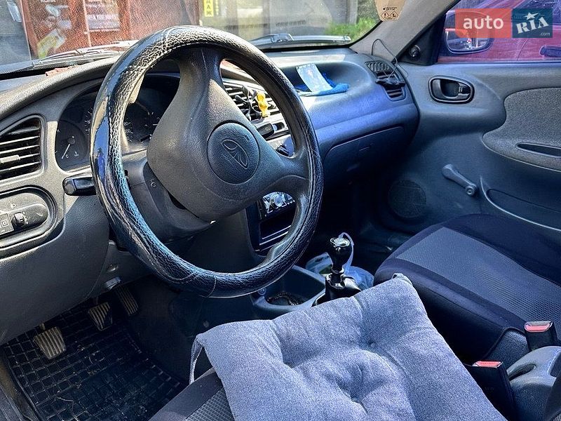 Хетчбек Daewoo Lanos 2008 в Івано-Франківську