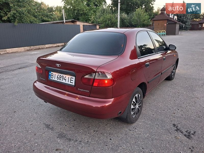 Седан Daewoo Lanos 2003 в Полтаве
