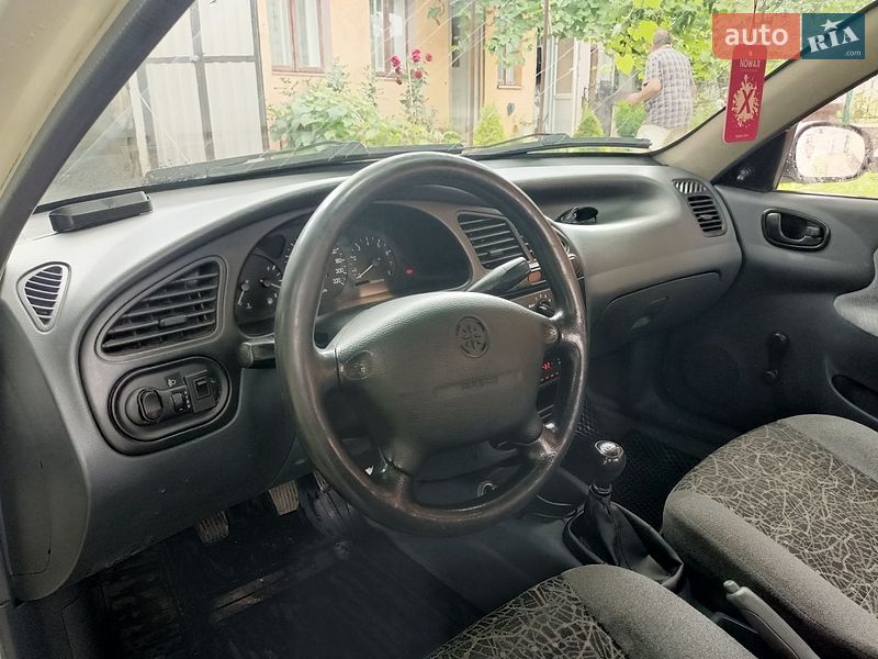 Седан Daewoo Lanos 2006 в Ивано-Франковске