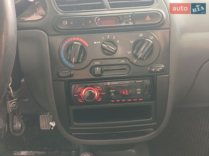 Седан Daewoo Lanos 2006 в Ивано-Франковске