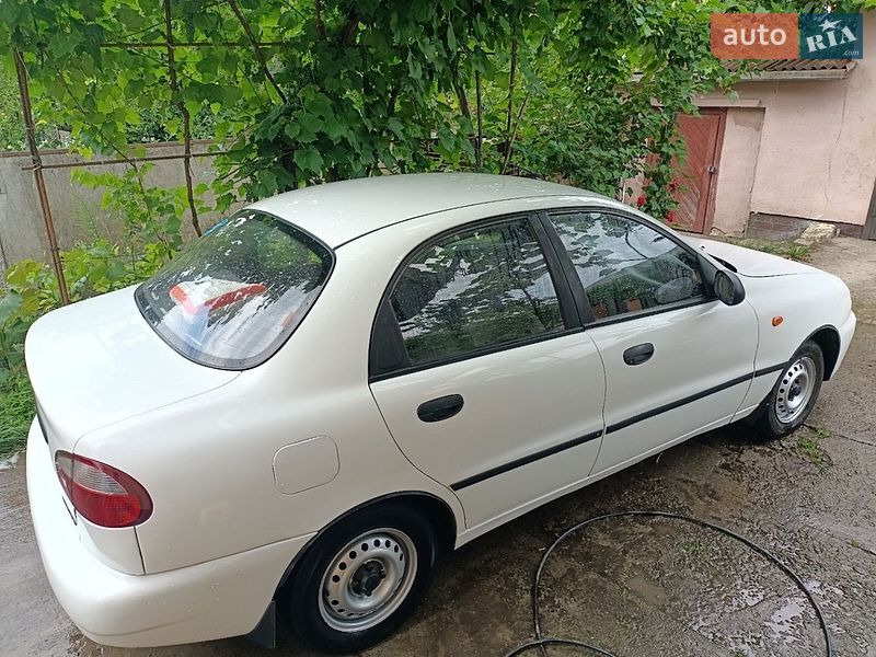 Седан Daewoo Lanos 2006 в Ивано-Франковске
