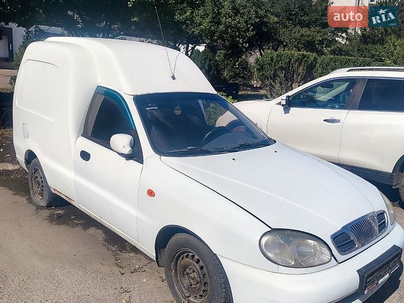 Хетчбек Daewoo Lanos 2012 в Черкасах