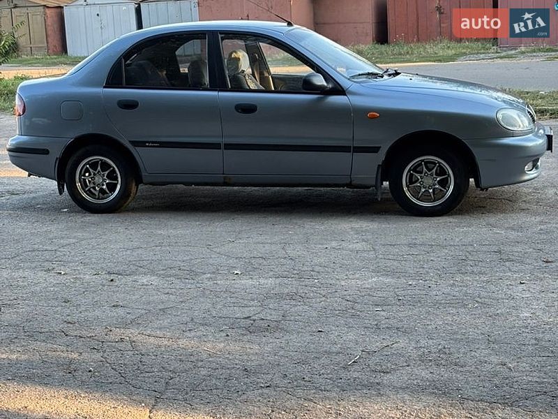 Седан Daewoo Lanos 2008 в Кривом Роге